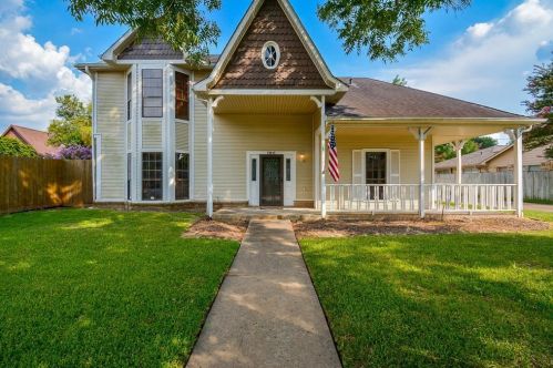 1911 Plantation Dr, Richmond, TX 77406-1250