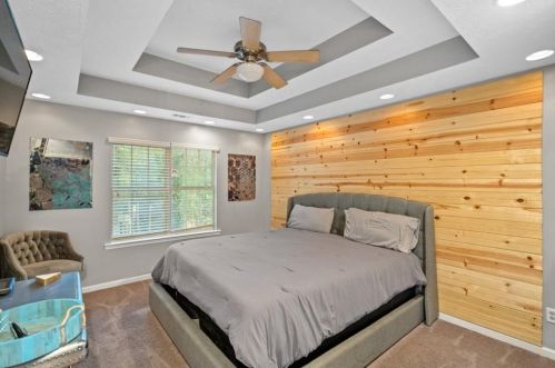2856 Baker Ridge Dr, Atlanta GA  30318-7227 exterior