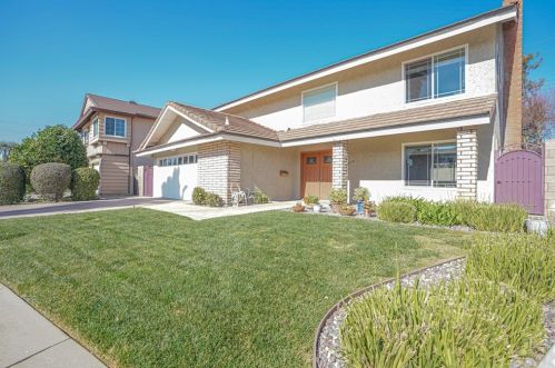 819 Los Olivos Dr, San Gabriel, CA 91775-1626