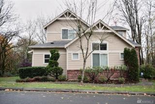 835 151st Pl, Bellevue, WA 98007-4284