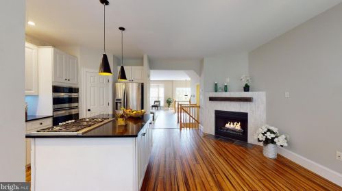 8459 Carmela Cir, Springfield VA  22153-4017 exterior