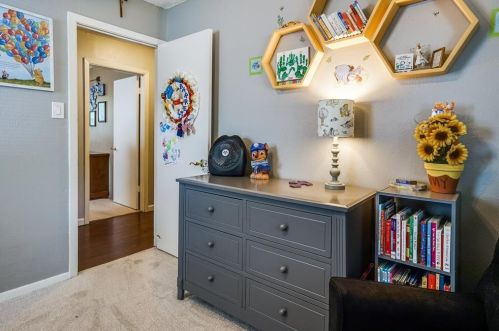 5920 Rickee Dr, Fort Worth TX  76148-2734 exterior