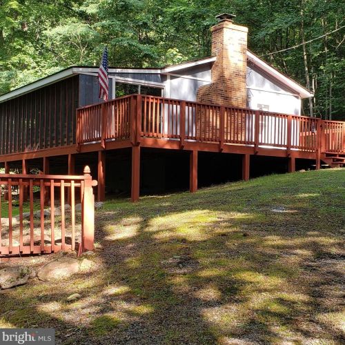 712 Blackberry Ln, New Market, VA 22844-3267