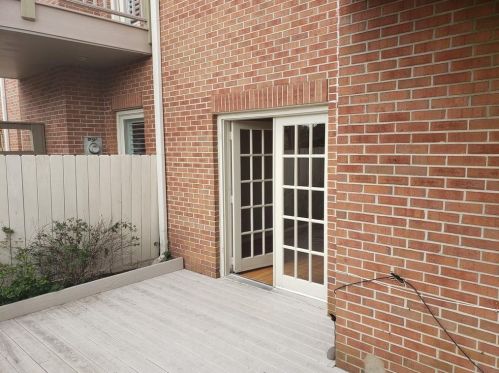 502 Ansley Villa Dr, Atlanta GA  30324-4813 exterior