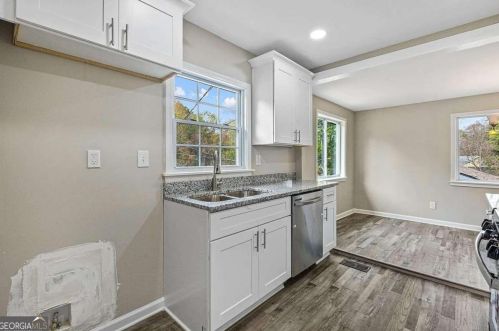 121 Dahlia Ave, Atlanta GA  30314-1207 exterior