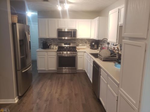 163 Parkside Dr, Stockbridge GA  30281-6917 exterior