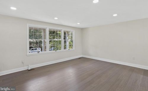 7612 Hammond Ave, Silver Spring MD 20912-7421 exterior