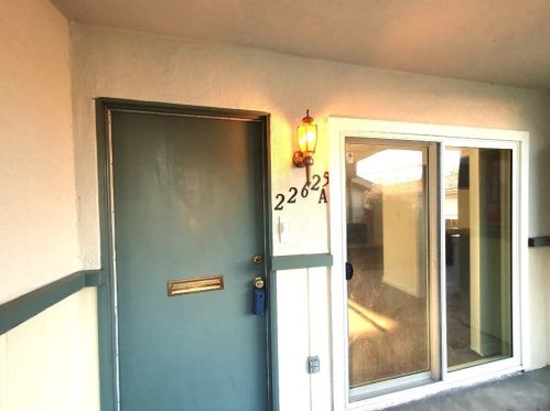 22625 Nadine Cir, Torrance, CA 90505-8053