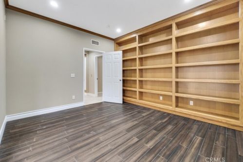 17653 Cedarwood Dr, Riverside CA  92503-7038 exterior