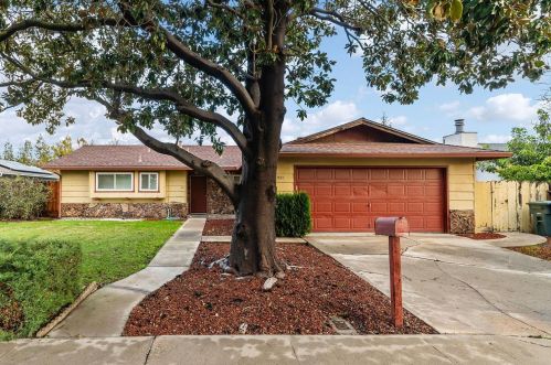 921 Guava Dr, Modesto, CA 95356-1129