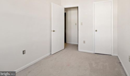 50 Avonshire Ct, Silver Spring MD  20904-6712 exterior