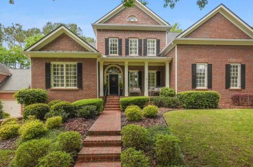 4862 Tarry Post Ln, Suwanee, GA 30024-7330