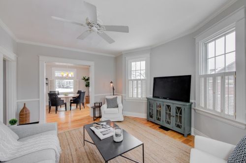 3780 Drake Ave, Cincinnati OH  45209-2150 exterior