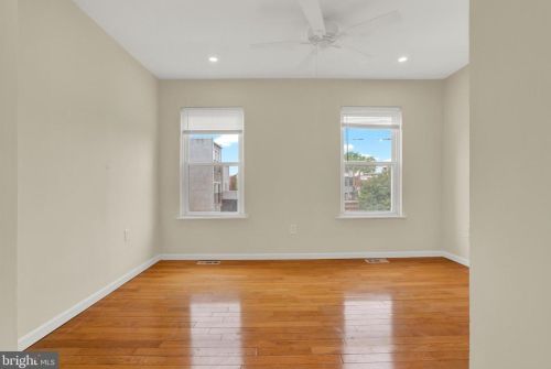 1435 Juniper St, Philadelphia PA 19147-4924 exterior