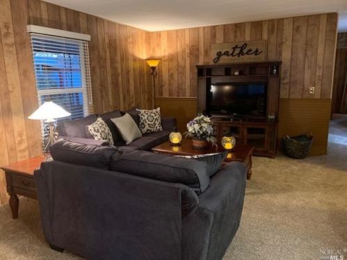 66 Bonita Pl, Ukiah, CA 95482-9416