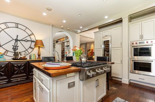 3119 Habersham Rd, Atlanta GA  30305-2939 exterior
