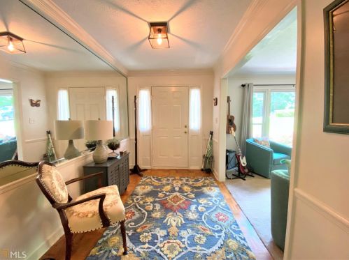 110 Powers Ct, Lagrange, GA 30240-9581