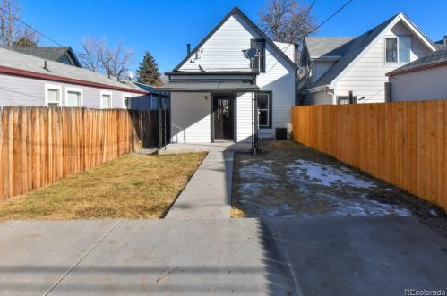 3233 Marion St, Denver CO  80205-3951 exterior