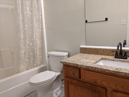 7108 Park Creek Cir, Fort Worth TX  76137-4508 exterior