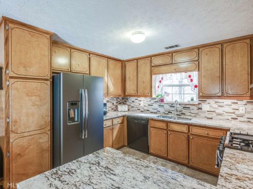 6859 Silver Maple Ct, Rex GA 30273-2359 exterior