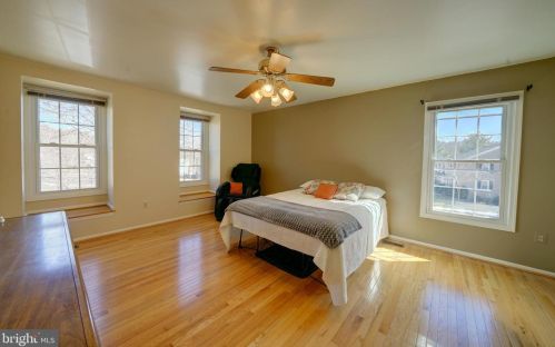 1900 Autumn Ridge Cir, Silver Spring MD 20906-5826 exterior