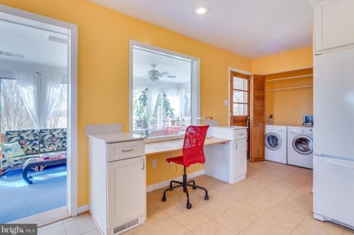 217 Elm St, Harpers Ferry WV 25425-6006 exterior