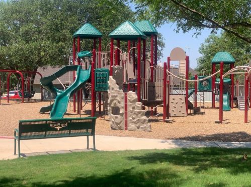 5416 Yellowstone Trl, Fort Worth TX  76137-5301 exterior