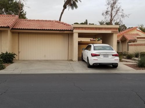 49224 Eisenhower Dr, Indio, CA 92201-8504