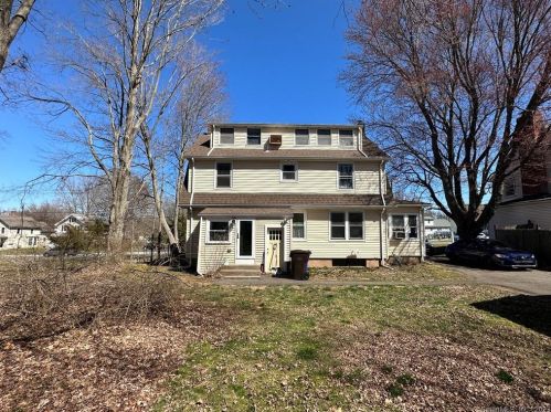 35 West St, Middletown CT  06457-3007 exterior