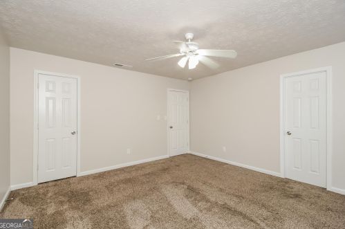 7190 Nunn Woods Way, Fairburn GA  30213-3137 exterior