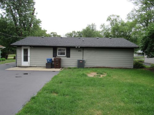 2102 Woodview Dr, Lorenzo, IL 60481-1756