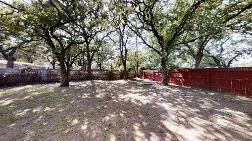 5309 Lambeth Ln, Fort Worth TX  76112-3854 exterior