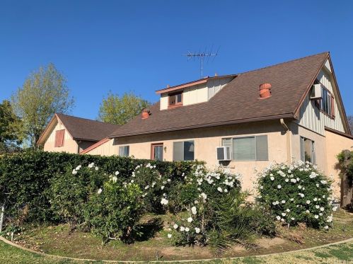 1829 Edgecomb St, Covina, CA 91724-2623