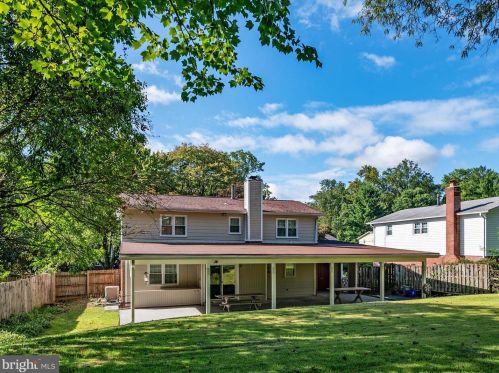 806 Downs Dr, Silver Spring MD 20904-2025 exterior