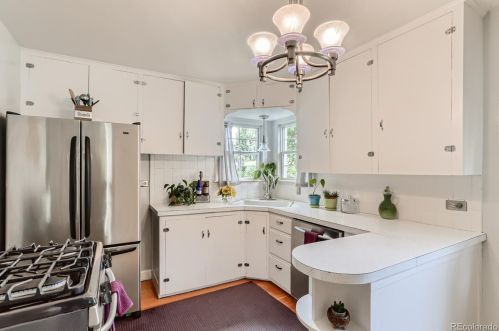 1155 Bates Pkwy, Englewood CO 80113-1777 exterior