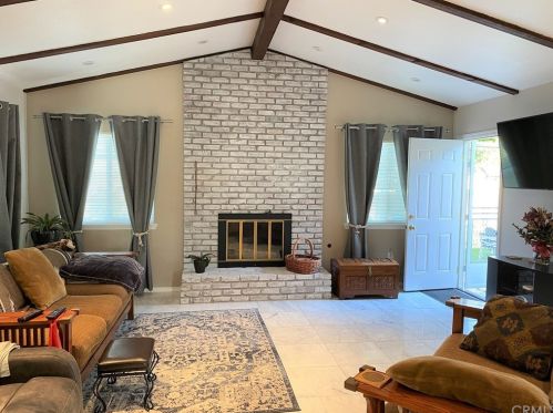 1610 Jerinne St, Anaheim, CA 92804-6117