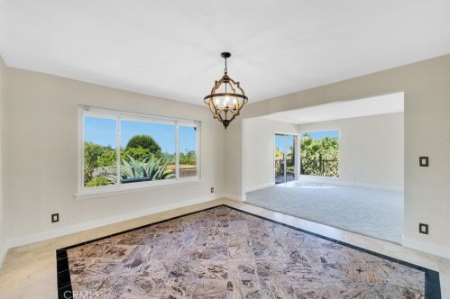473 Country Hill Rd, Anaheim CA  92808-1353 exterior