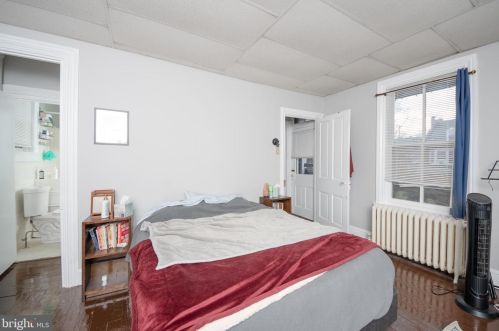 113 Walnut St, Lancaster PA  17602-2451 exterior