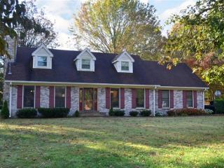 102 Applevalley Rd, Lebanon, TN 37087-9015