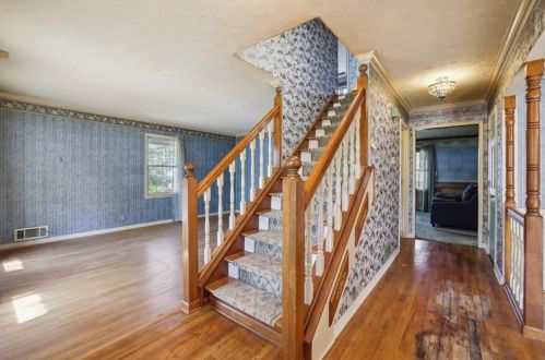 2001 Hampton Trl, Conyers GA  30013-2347 exterior