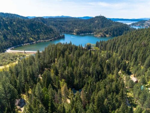 6516 Artesian Way, Coeur D Alene, ID 83814-9508