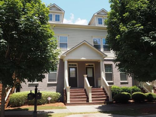 686 Village Field Ct, Suwanee, GA 30024-1972
