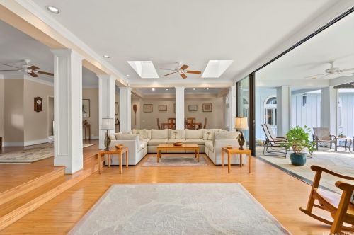 4579 Aukai Ave, Honolulu HI  96816-4948 exterior