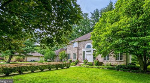 3 Mansion Hill Dr, Trenton, NJ 08628-2657