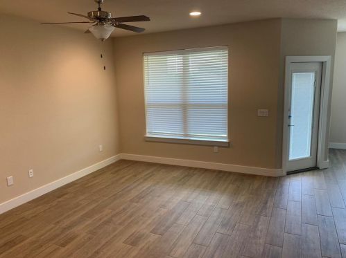 411 High Tech Dr, Georgetown, TX 78626