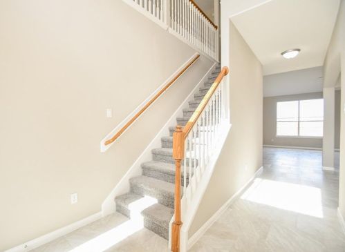 2502 Cardinal Elm St, Fresno, TX 77545-7138