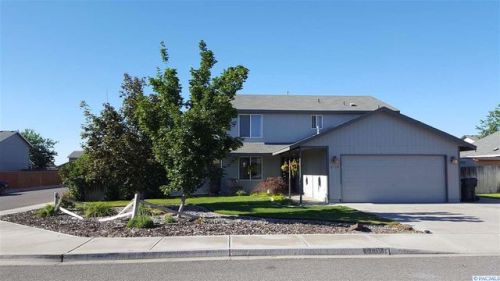 6119 Camden Dr, Pasco, WA 99301-7840