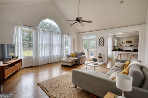 1041 Devon Dr, Madison GA  30650-6409 exterior