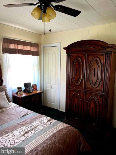 204 Samdin Blvd, Trenton NJ 08610-3934 exterior