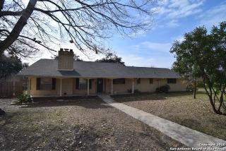200 Harriet Dr, San Antonio, TX 78216-7304